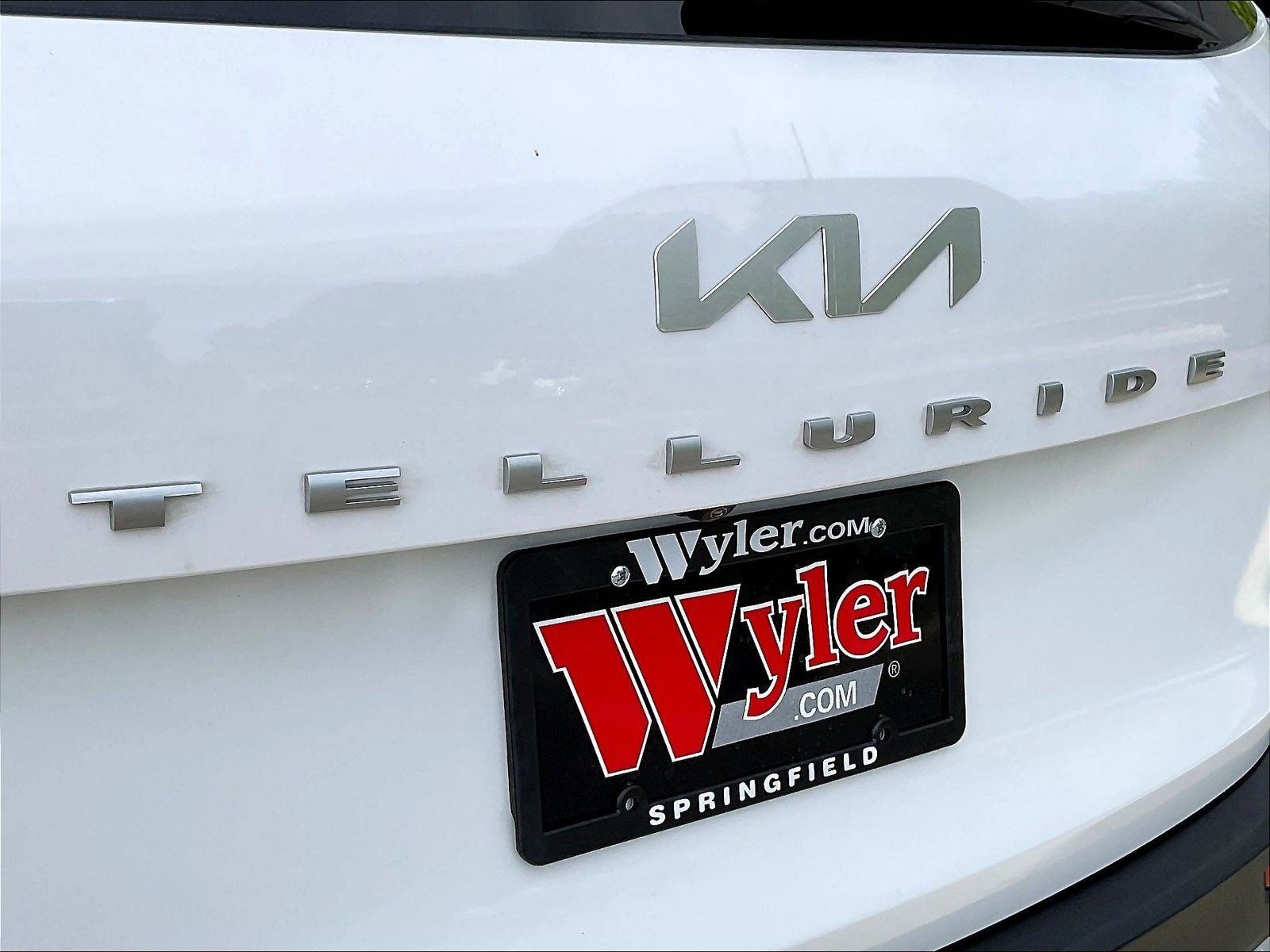 Used 2022 Kia Telluride LX AWD/4WD image 23