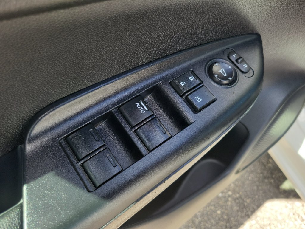 Used 2020 Honda Fit LX image 15