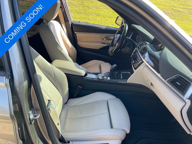 Used 2018 BMW 330i Sedan w/ Premium Package RWD image 4