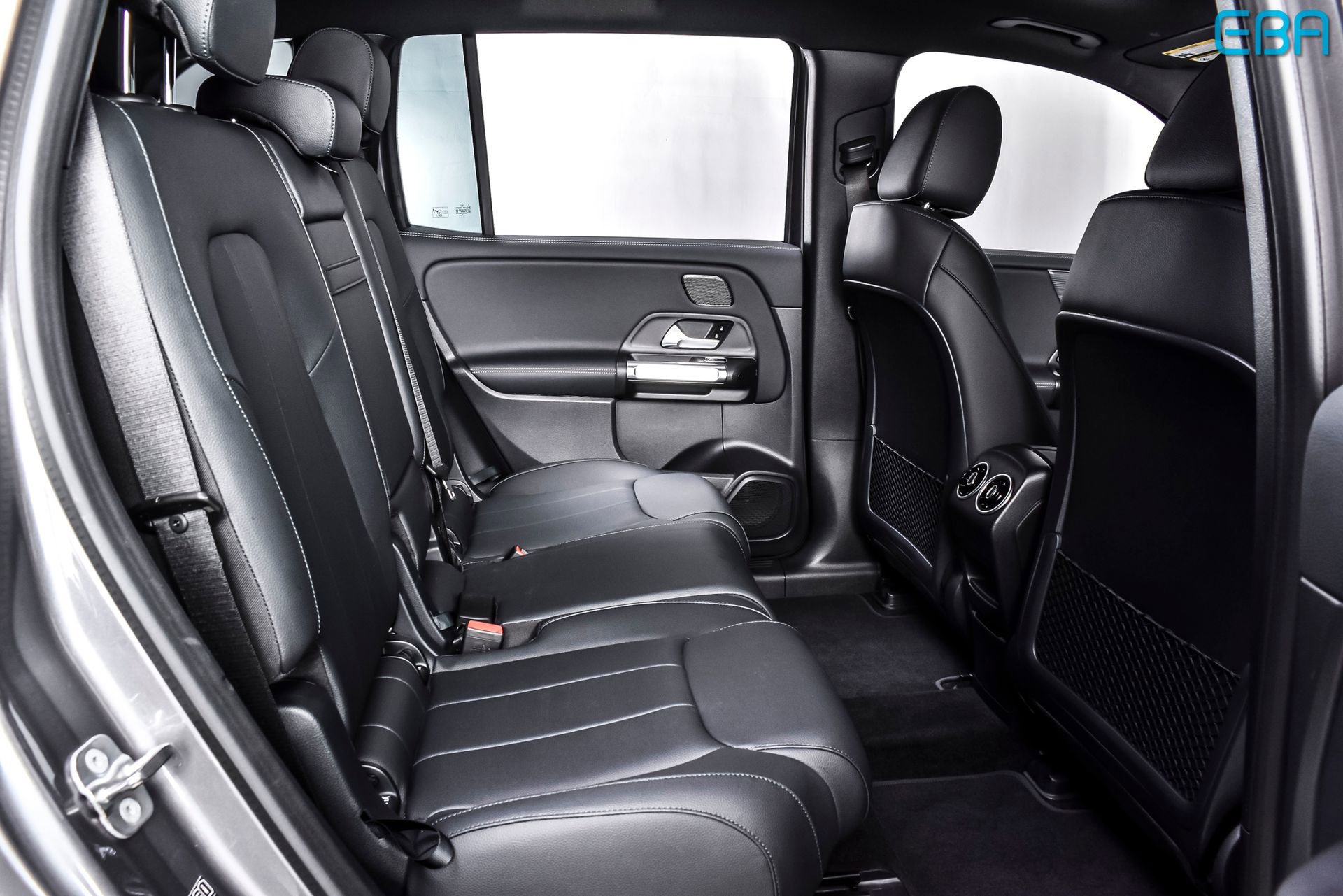 Used 2023 Mercedes-Benz EQB 300 4MATIC image 20