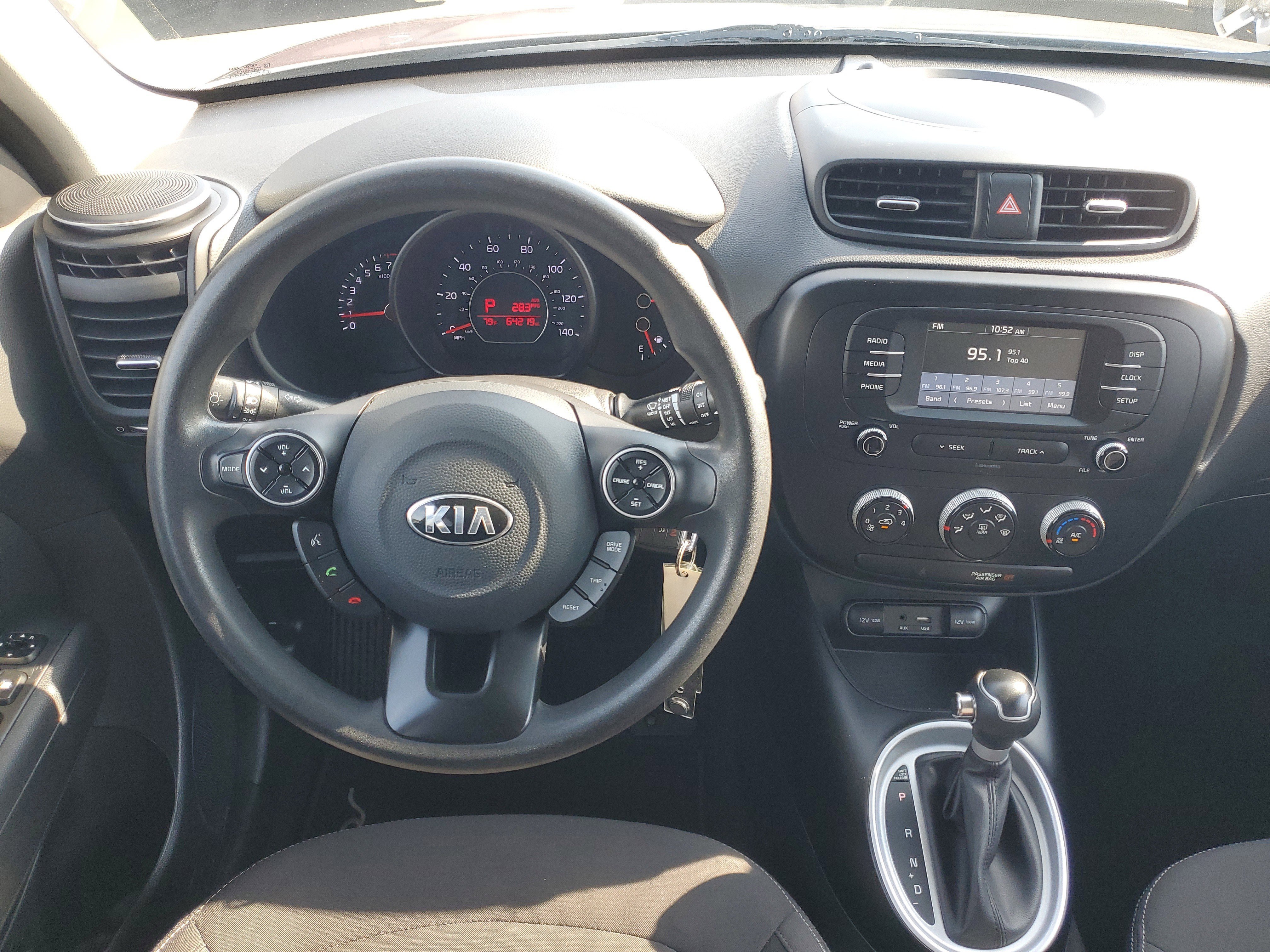 Used 2019 Kia Soul Base image 18