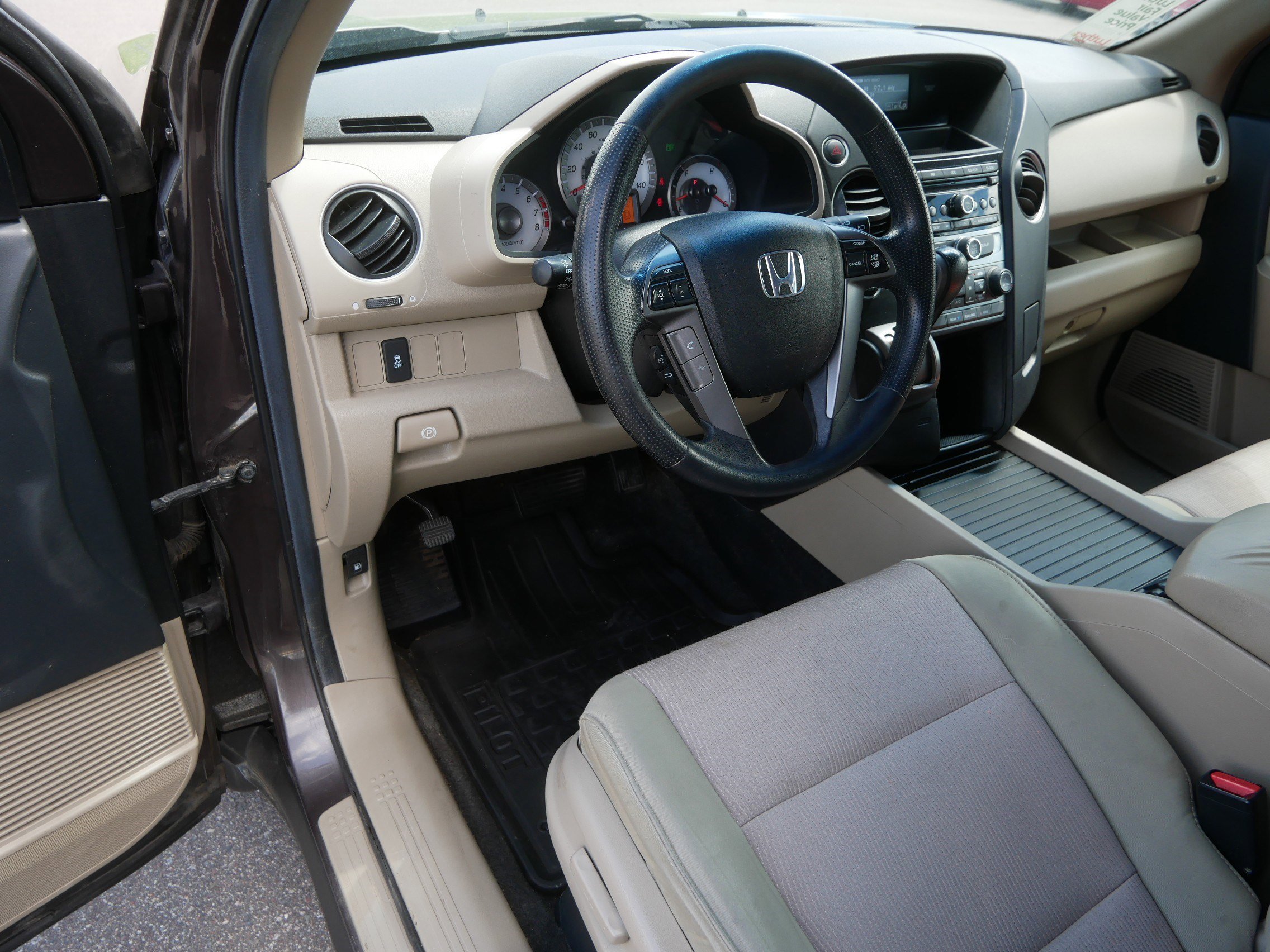 Used 2012 Honda Pilot EX image 19