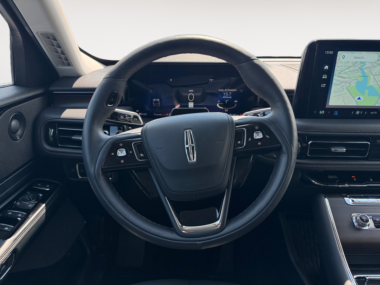 New 2025 Lincoln Aviator Reserve w/ Illumination Package AWD/4WD image 16