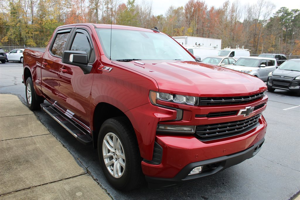 Used 2021 Chevrolet Silverado 1500 RST image 2