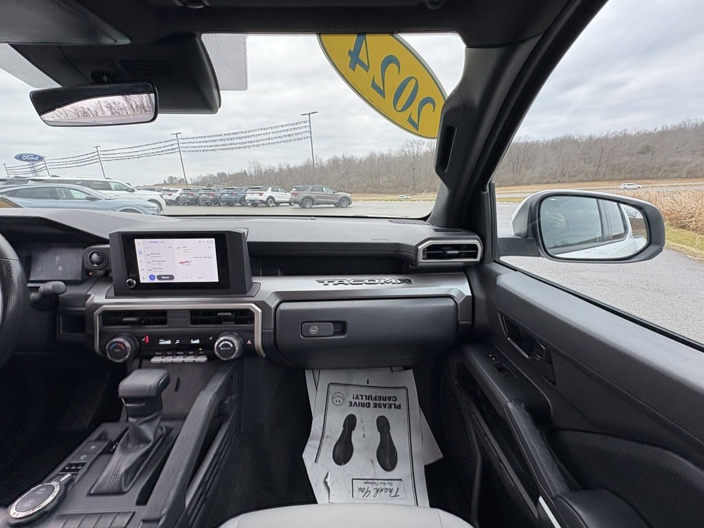 Used 2024 Toyota Tacoma SR5 image 27