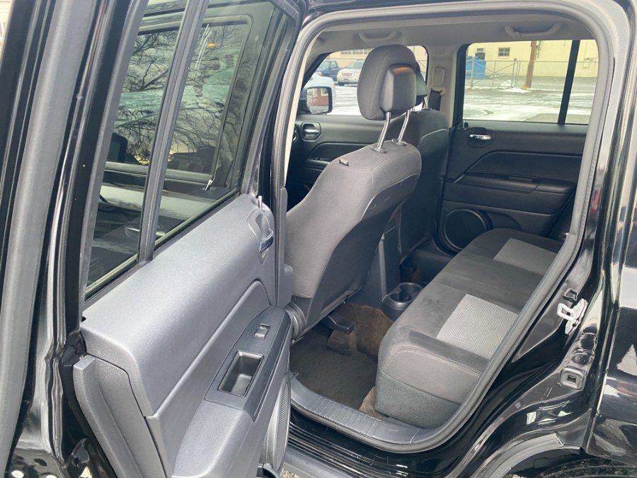 Used 2015 Jeep Patriot High Altitude image 12