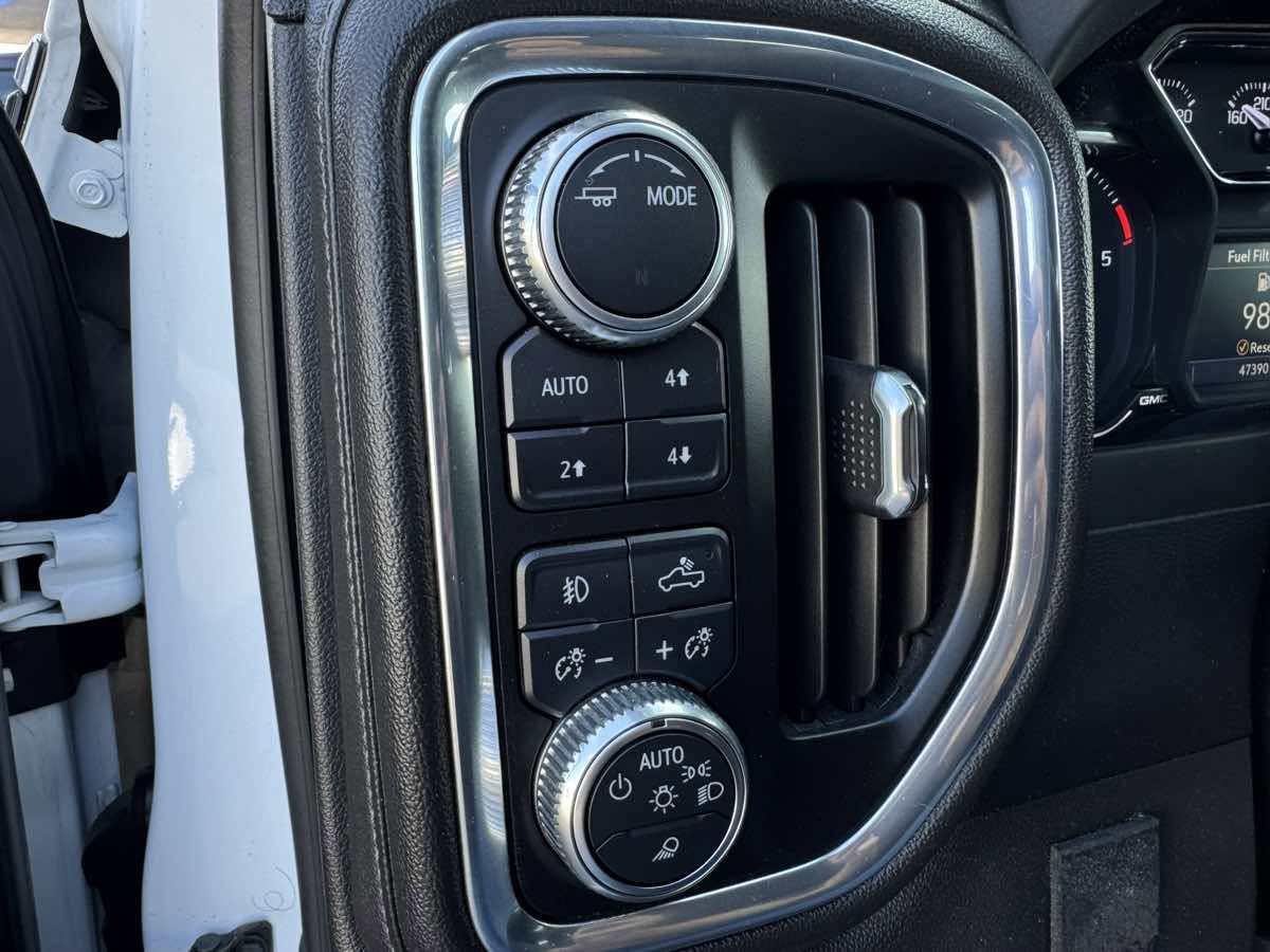 Used 2023 GMC Sierra 2500 SLT w/ SLT Convenience Package image 15