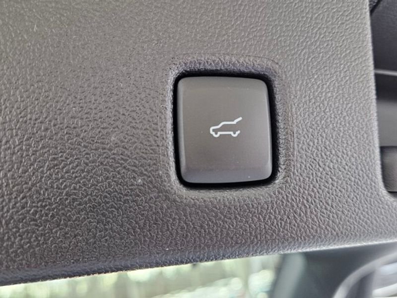 New 2026 Ford Escape Active w/ Tech Pack #1 FWD image 15