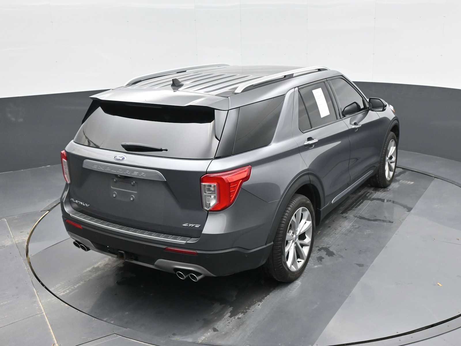 Used 2021 Ford Explorer Platinum w/ Equipment Group 601A image 23