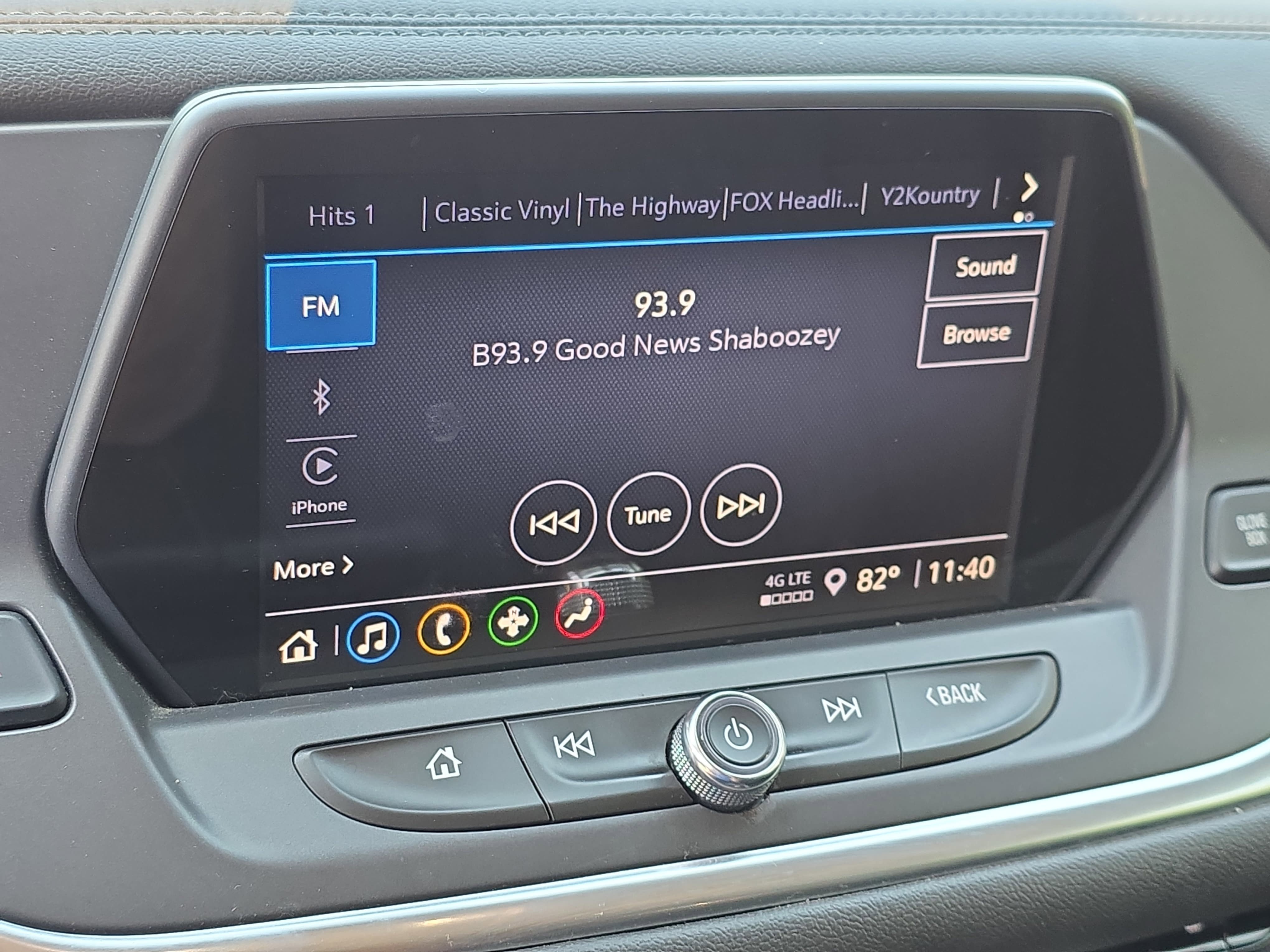 Used 2021 Chevrolet Blazer LT FWD image 19