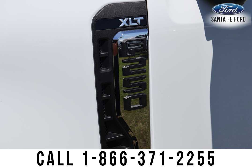 New 2026 Ford F250 XLT w/ XLT Premium Package image 11