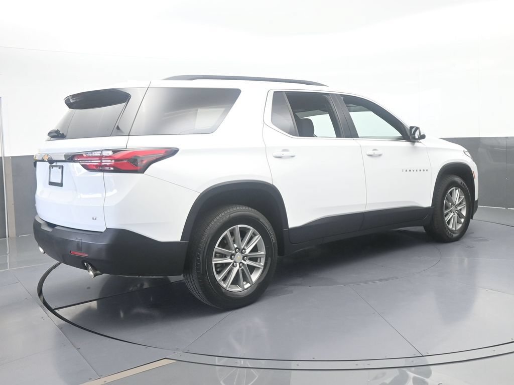Used 2023 Chevrolet Traverse LT FWD image 6