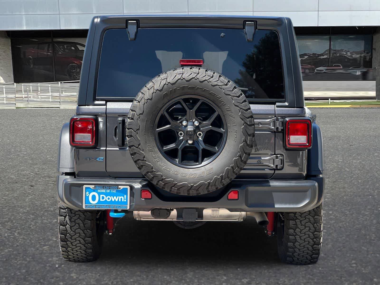 Used 2024 Jeep Wrangler Unlimited AWD/4WD image 8