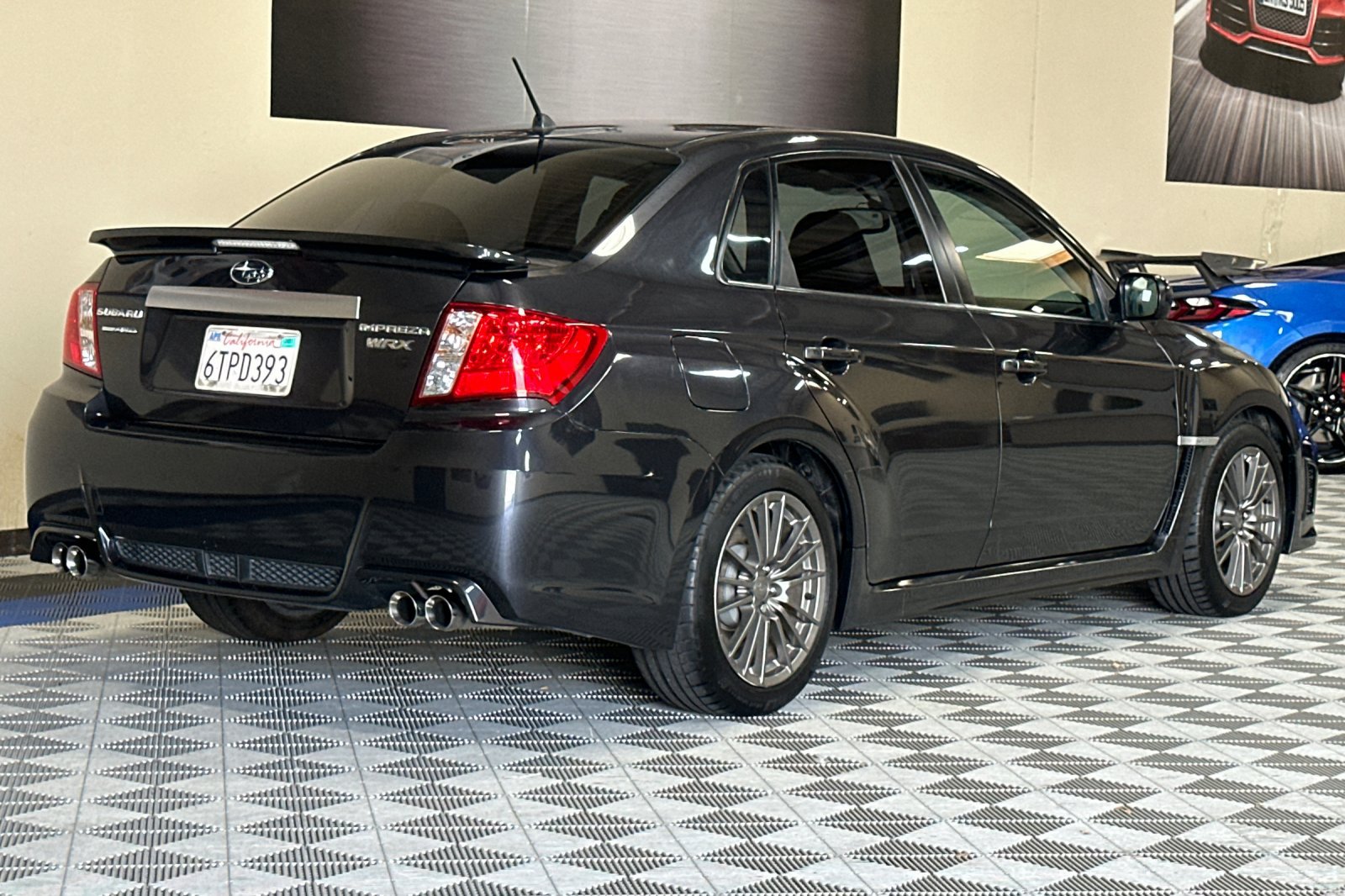Used 2011 Subaru Impreza WRX Limited AWD/4WD image 4