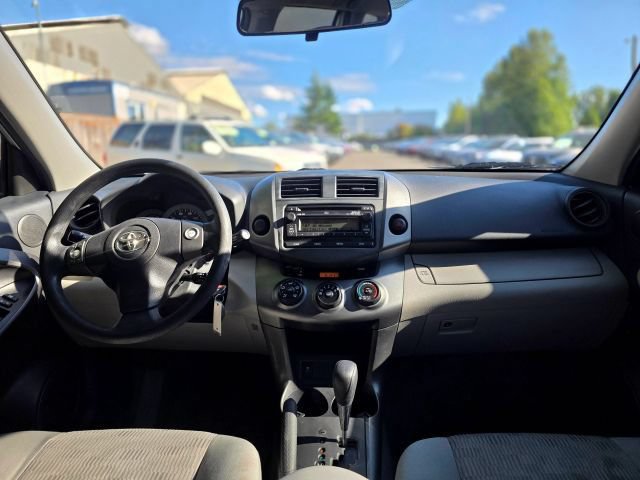 Used 2012 Toyota RAV4 FWD w/ Value Pkg image 15