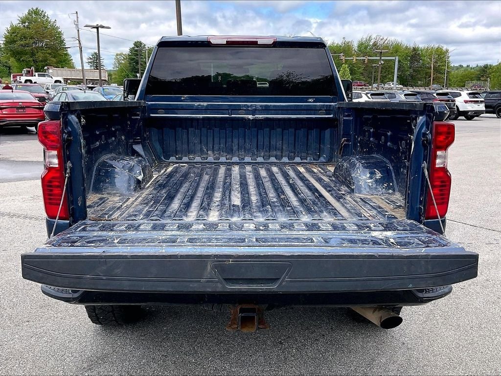 Used 2023 Chevrolet Silverado 2500 Custom w/ Custom Value Package AWD/4WD image 32