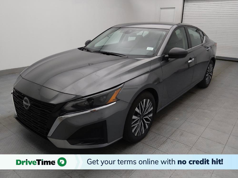 Used 2024 Nissan Altima 2.5 SV image 1