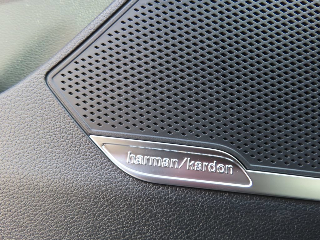 New 2026 Kia Sportage SX FWD image 13