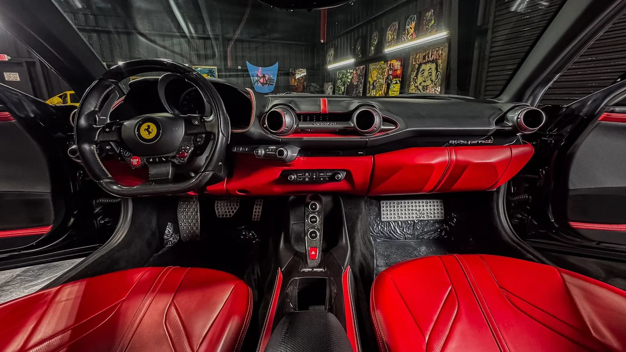 Used 2019 Ferrari 812 Superfast RWD image 19