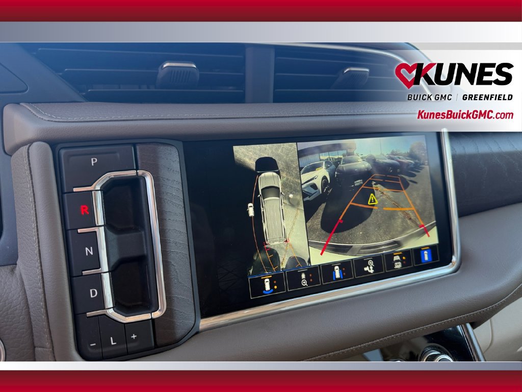 Used 2023 GMC Yukon XL Denali AWD/4WD image 26