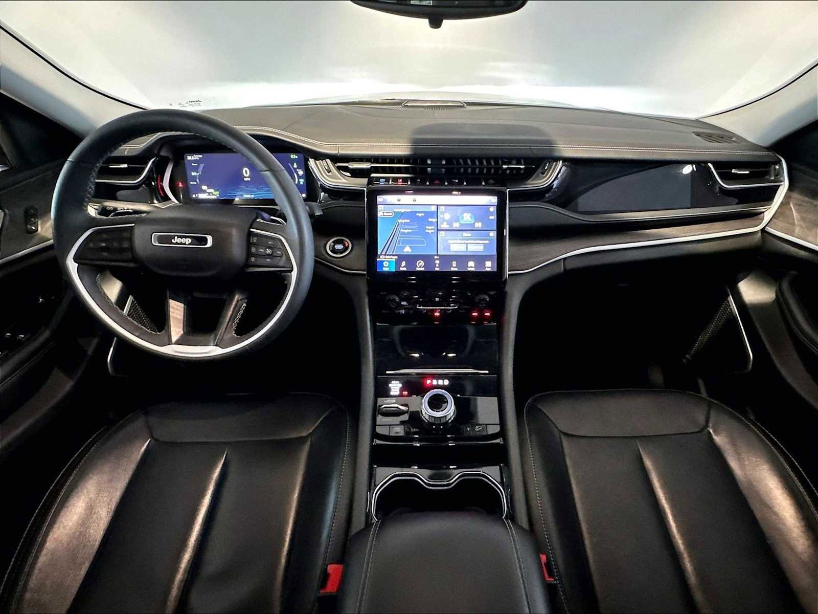 Used 2022 Jeep Grand Cherokee Limited 4xe AWD/4WD image 17