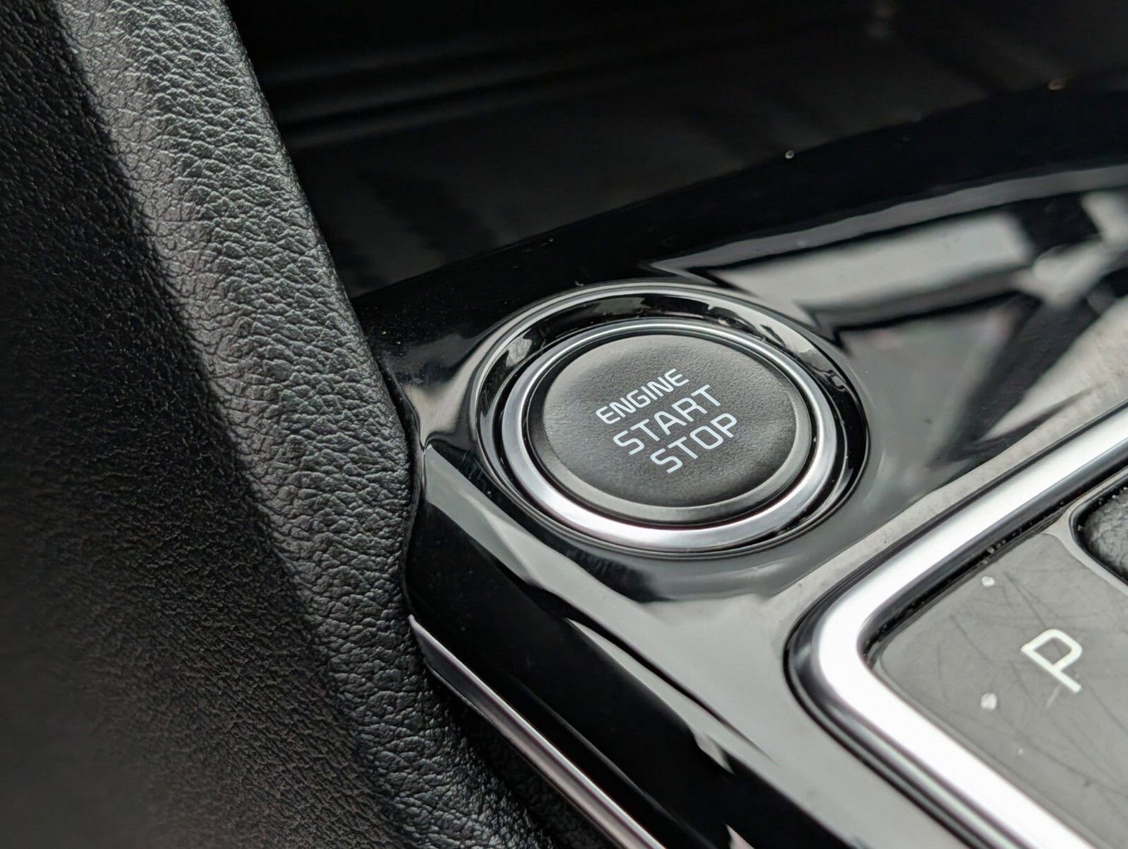 Used 2023 Kia Sportage X-Line w/ X-Line Premium Package image 9