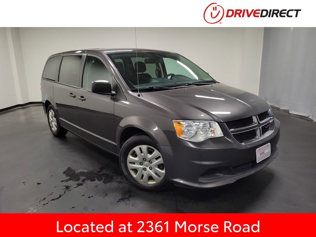Used 2019 Dodge Grand Caravan SE w/ UConnect Hands-Free Group