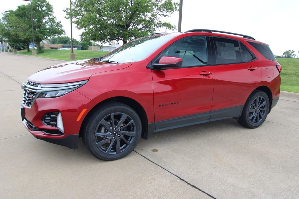 Used 2022 Chevrolet Equinox RS AWD/4WD image 17