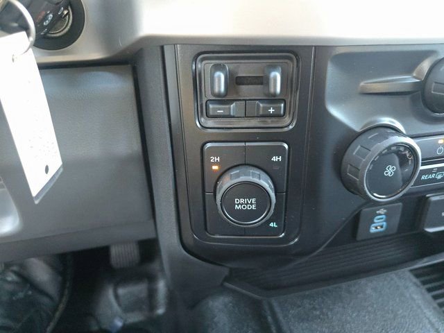 New 2026 Ford F350 XL w/ XL Chrome Package image 15