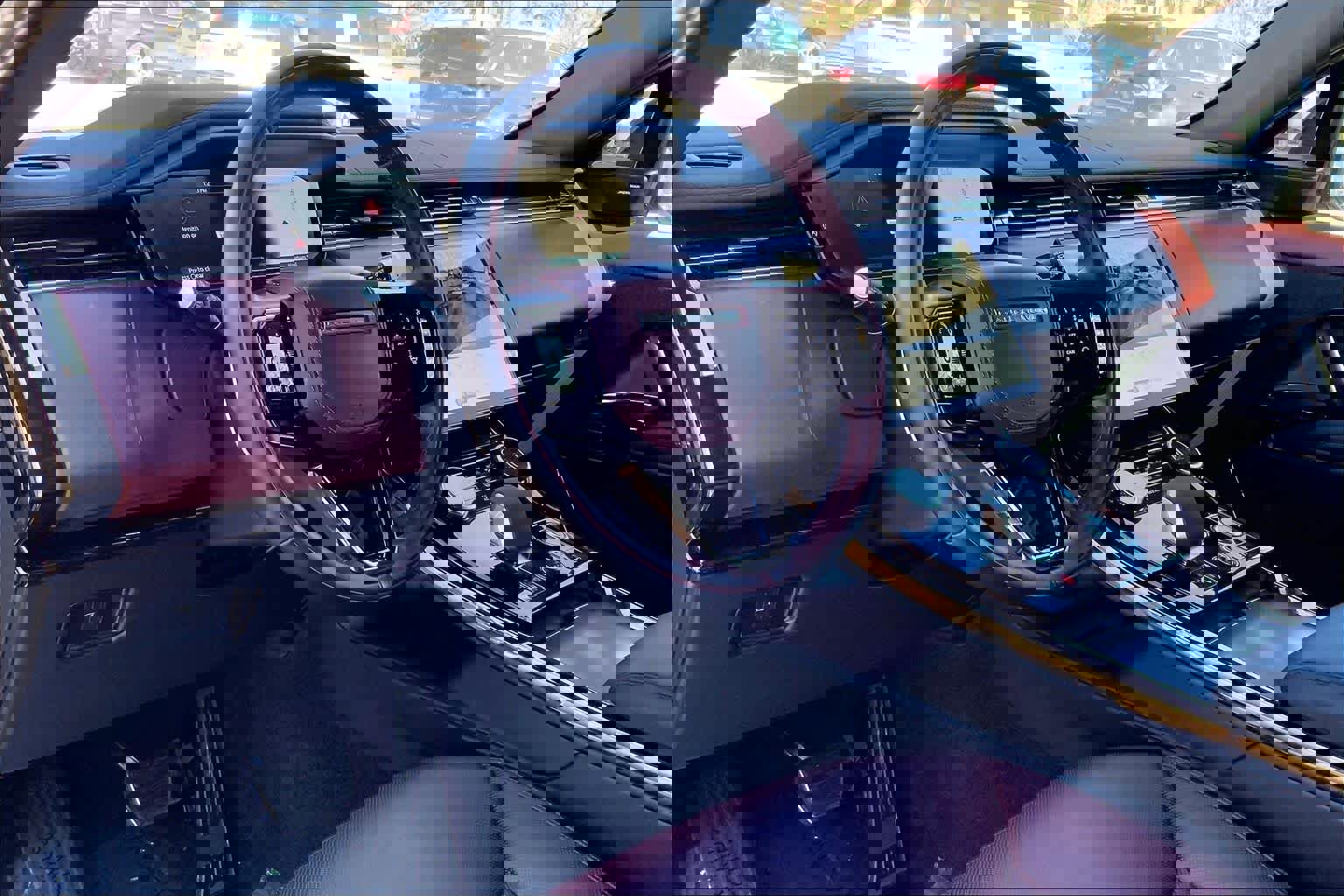 Used 2023 Land Rover Range Rover Sport SE Dynamic image 17