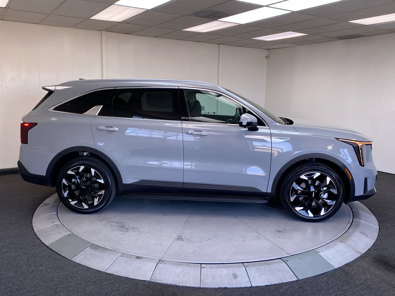 New 2026 Kia Sorento SX FWD image 6