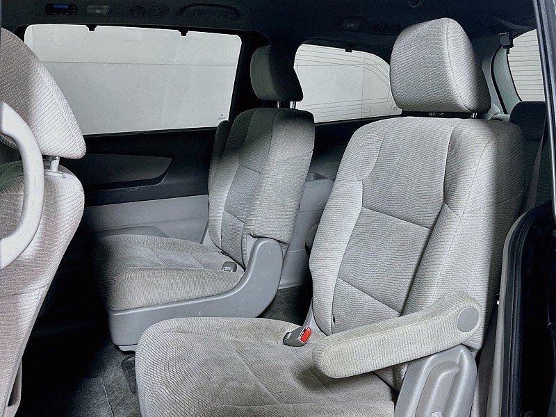 Used 2011 Honda Odyssey EX image 19