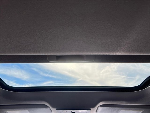 New 2025 Nissan Sentra SR w/ SR Premium Package image 16