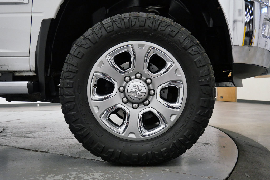 Used 2018 RAM 3500 Big Horn AWD/4WD image 36