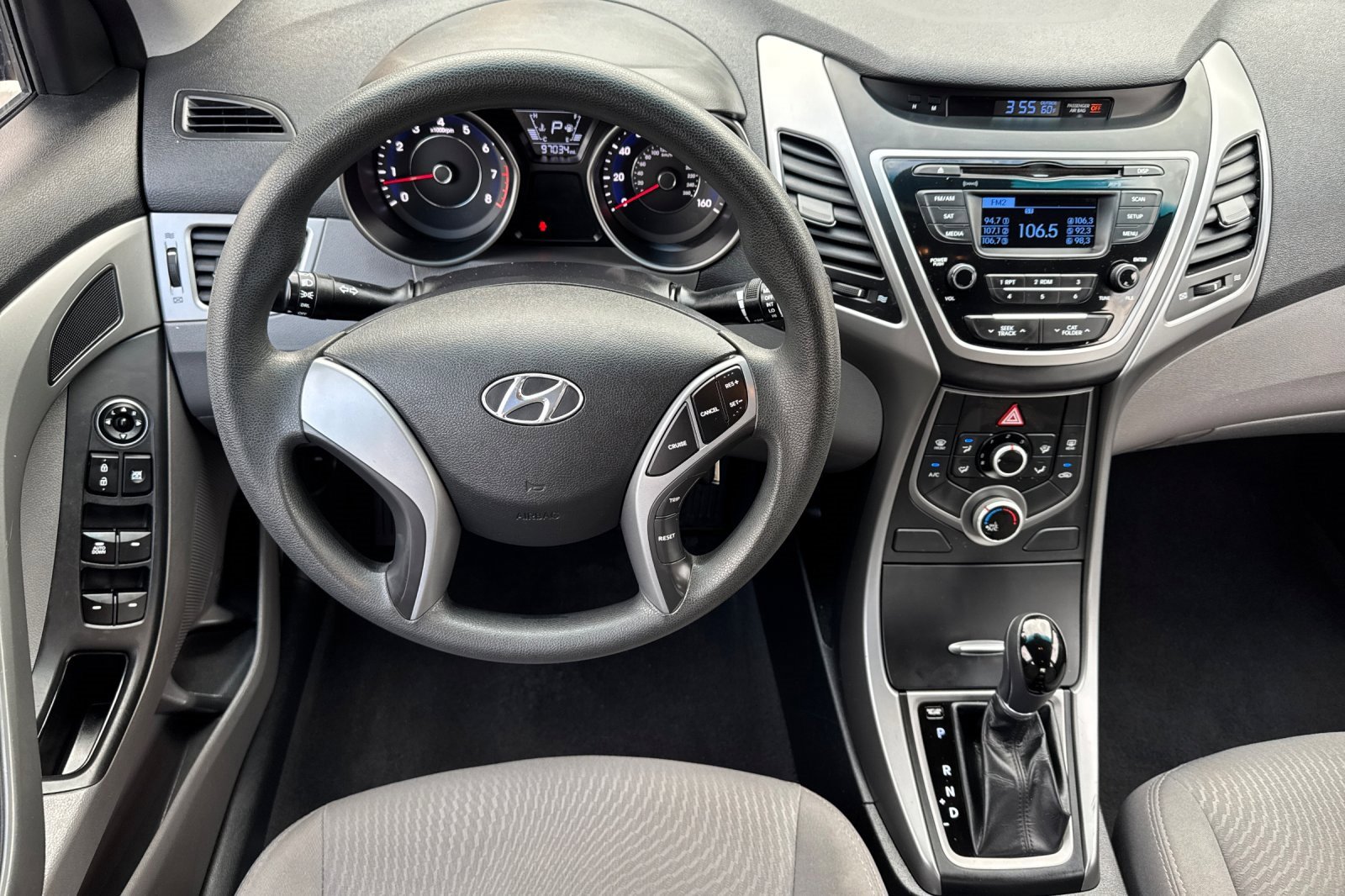 Used 2016 Hyundai Elantra SE image 18