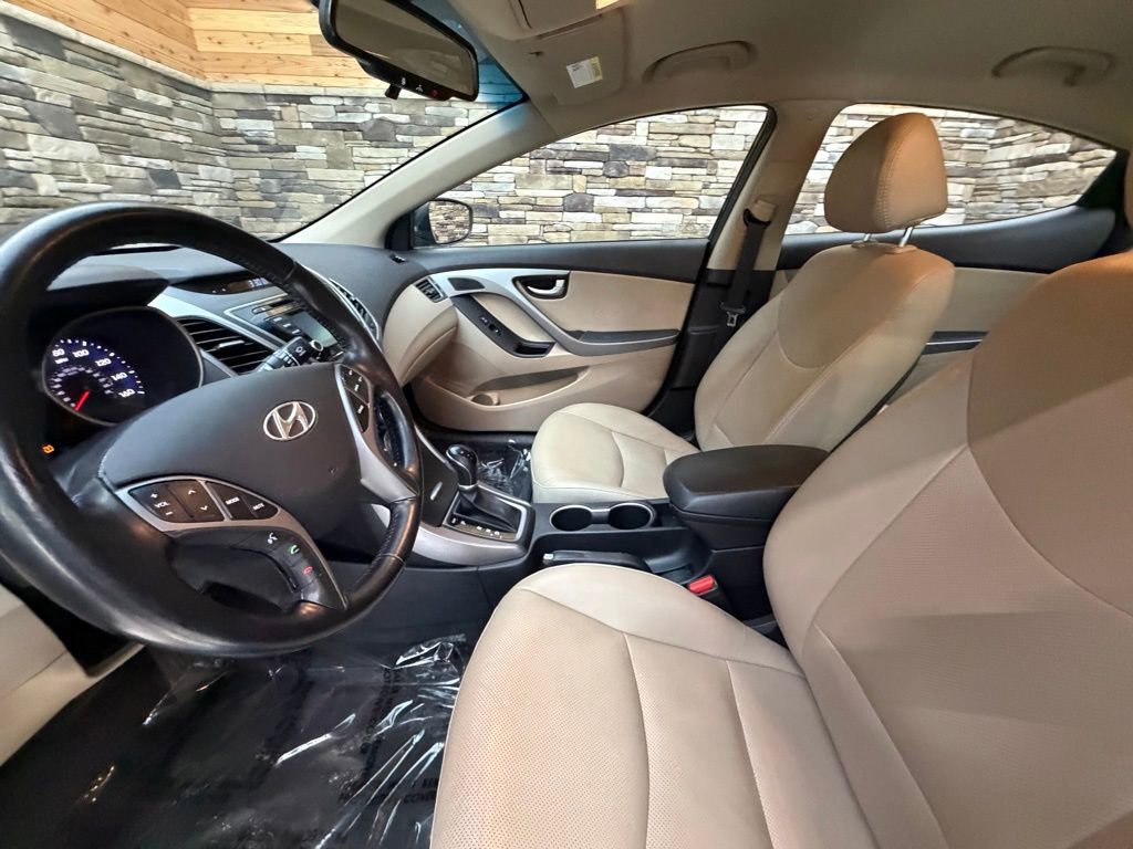 Used 2014 Hyundai Elantra Limited FWD image 11