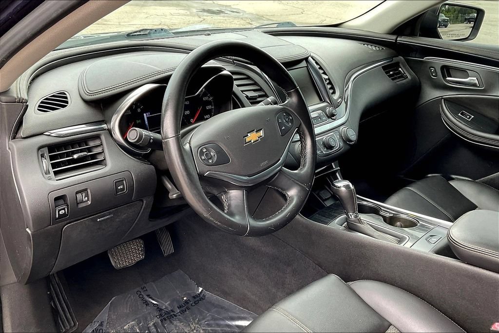 Used 2018 Chevrolet Impala LT FWD image 8