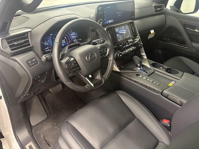 New 2026 Lexus LX 700h Luxury AWD/4WD image 11