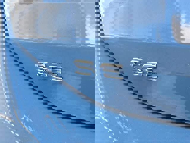 New 2026 Volkswagen Tiguan SE image 27