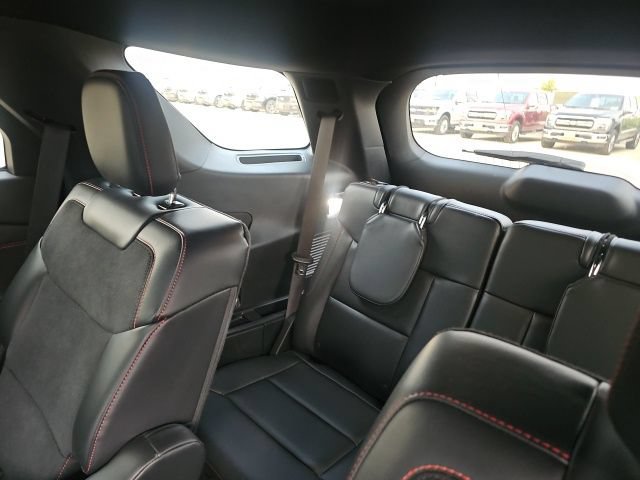 Used 2025 Ford Explorer ST w/ Sun And Sound Package AWD/4WD image 11