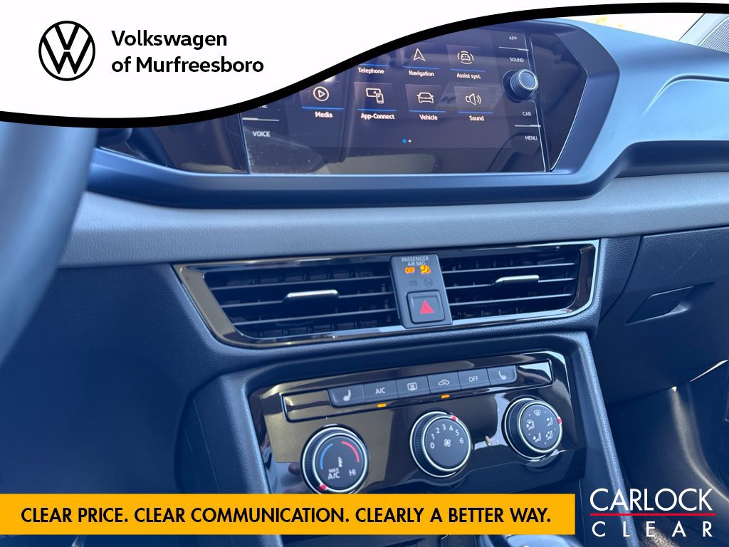 Certified 2023 Volkswagen Taos SE w/ Panoramic Sunroof Package FWD image 23