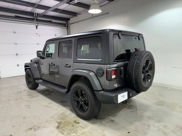 Used 2022 Jeep Wrangler Unlimited Sport AWD/4WD image 3