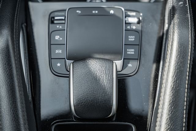 Used 2024 Mercedes-Benz GLE 450e 4MATIC image 25