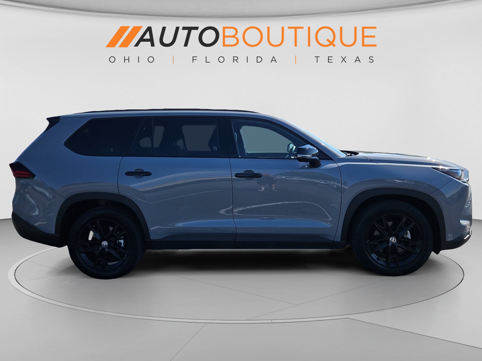Used 2025 Toyota Grand Highlander AWD Hybrid image 6