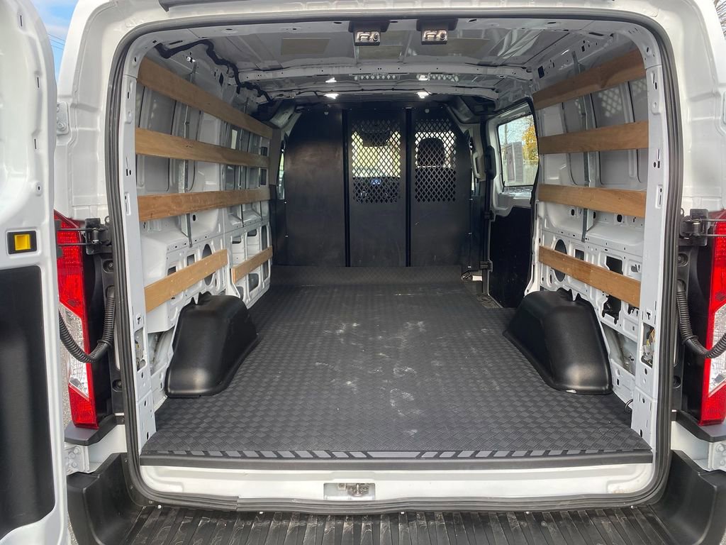 Used 2024 Ford Transit 250 Low Roof w/ Exterior Upgrade Package RWD image 24