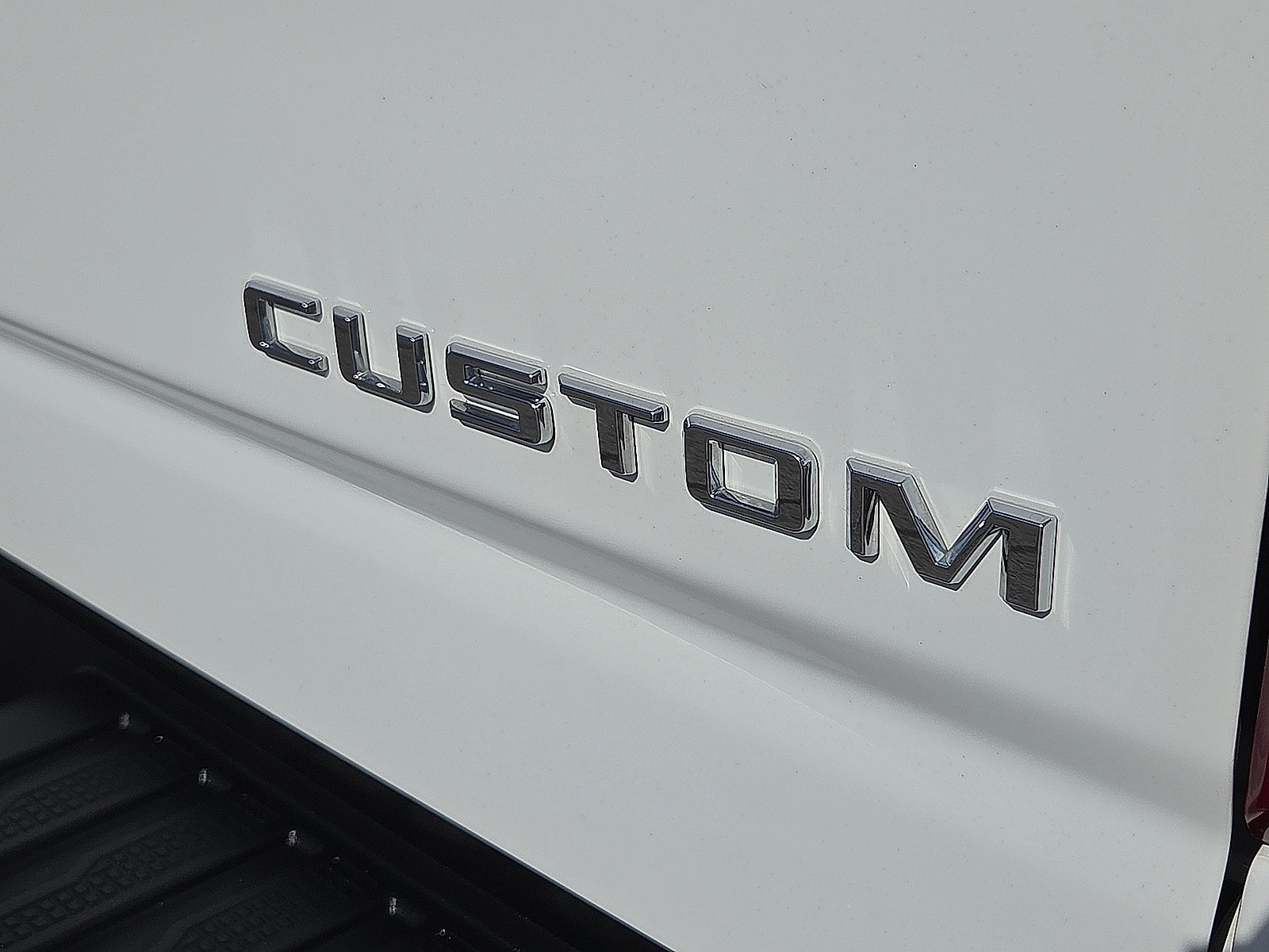 Used 2023 Chevrolet Silverado 2500 Custom w/ Custom Value Package AWD/4WD image 16