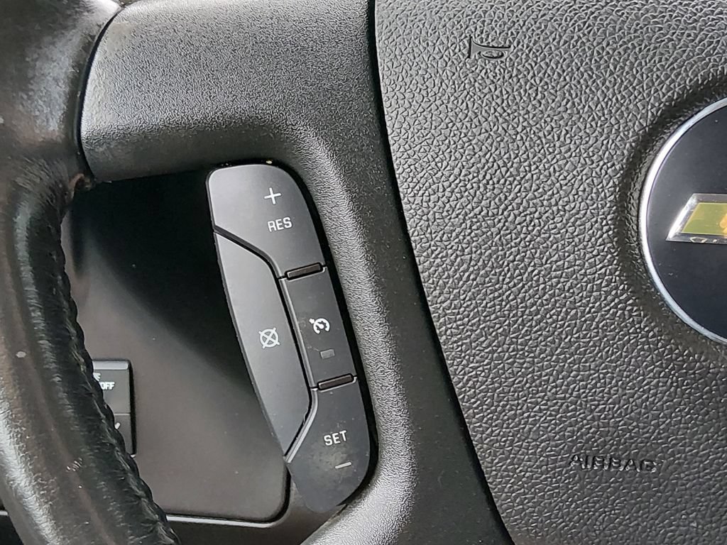 Used 2022 Chevrolet Express 2500 w/ Driver Convenience Package RWD image 21