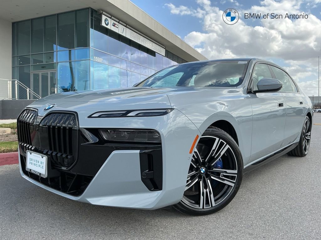 Certified 2025 BMW 740i w/ Premium Package image 1