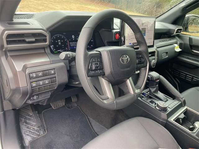 Used 2024 Toyota Tacoma TRD Off-Road image 24