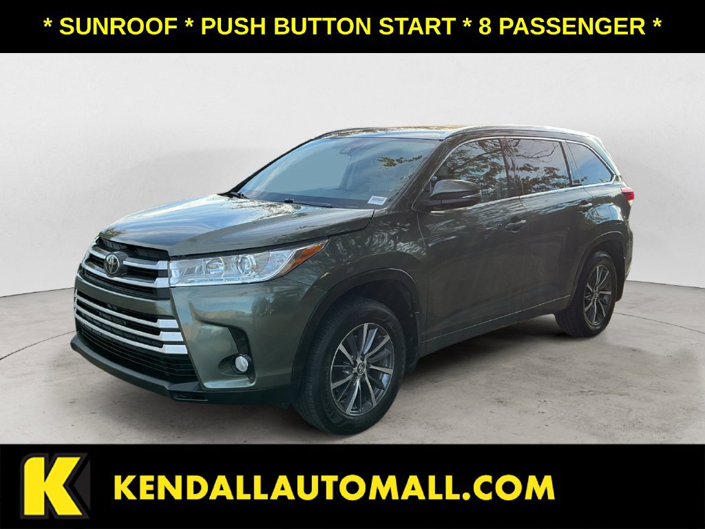 Used 2018 Toyota Highlander XLE AWD/4WD image 1